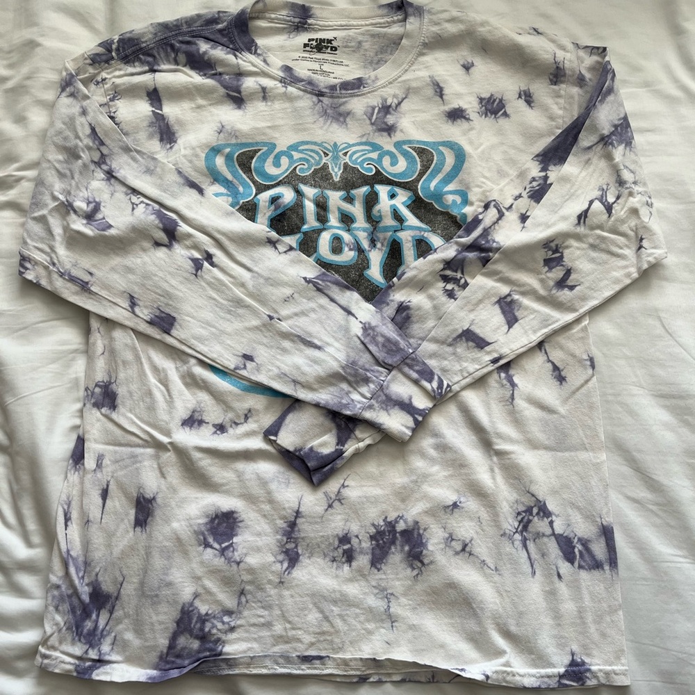 Pink Floyd Graphic Tee